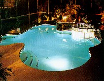 piscina 2.jpg (17919 bytes)